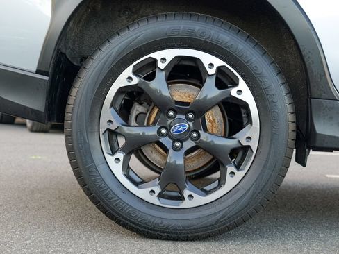 Used 2023 Subaru Crosstrek 2.0i AWD/4WD image 14