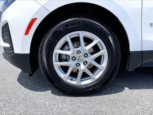 Used 2024 Chevrolet Equinox LS FWD image 7
