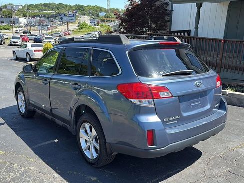 Used 2014 Subaru Outback 2.5i Limited w/ Moonroof Package AWD/4WD image 7