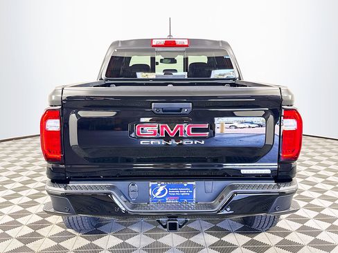New 2025 GMC Canyon Elevation w/ Convenience Package image 6