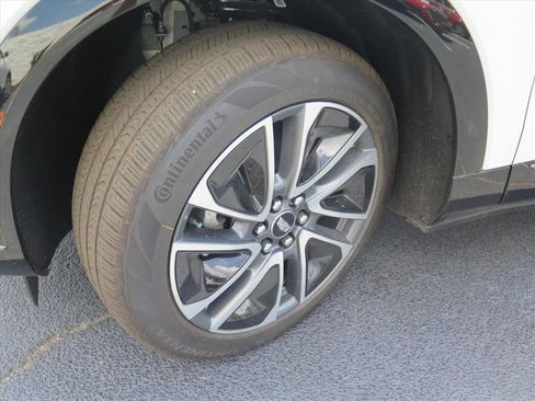 New 2027 Cadillac Optiq Premium Sport RWD image 26
