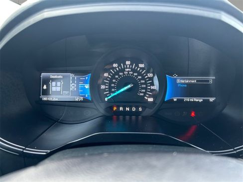 Used 2023 Ford Edge SEL image 14