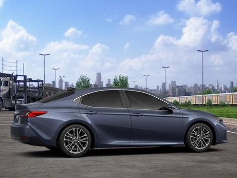 New 2026 Toyota Camry XLE image 13