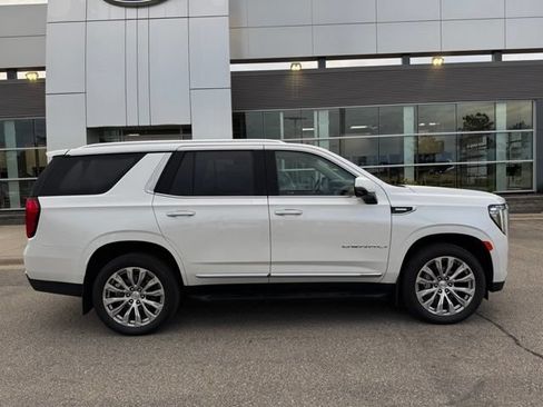 Used 2022 GMC Yukon Denali AWD/4WD image 41