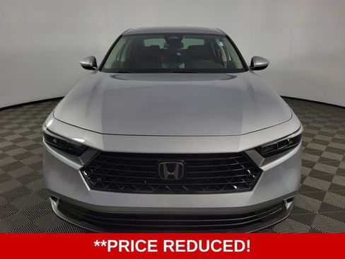 Used 2023 Honda Accord EX image 2