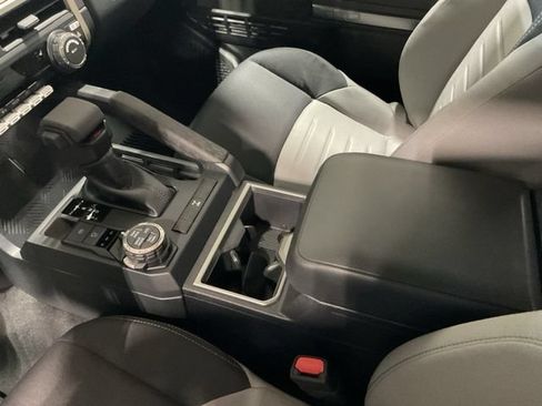 New 2026 Toyota Tacoma TRD Off-Road AWD/4WD image 8