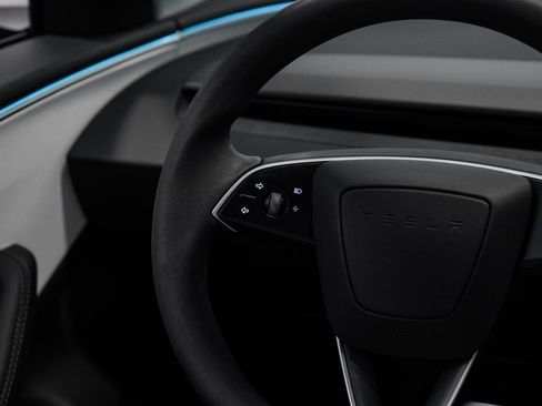 Used 2024 Tesla Model 3 Performance image 24