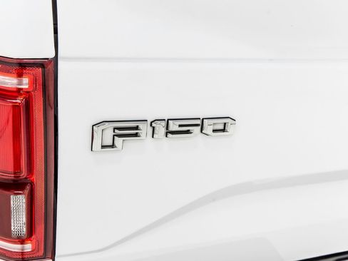 Used 2016 Ford F150 Lariat w/ Equipment Group 501A Mid image 12