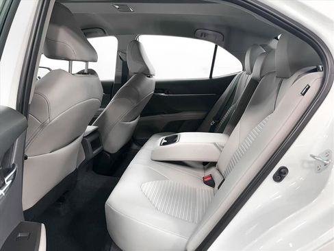 Certified 2024 Toyota Camry SE image 5