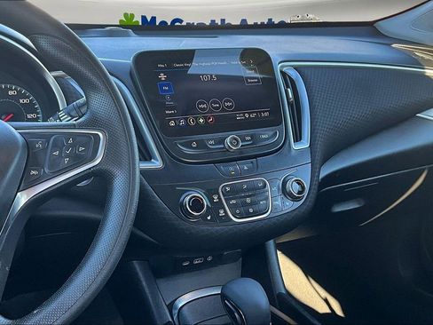 Used 2024 Chevrolet Malibu LT image 9