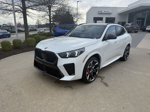 New 2026 BMW X2 xDrive28i image 1