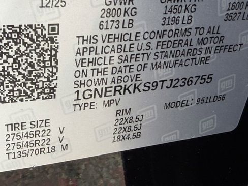 New 2026 Chevrolet Traverse High Country w/ LPO, Floor Liner Package FWD image 22