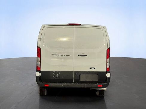 New 2026 Ford Transit 250 Low Roof RWD image 4