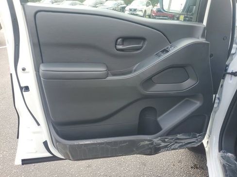 New 2026 Nissan Frontier S image 10