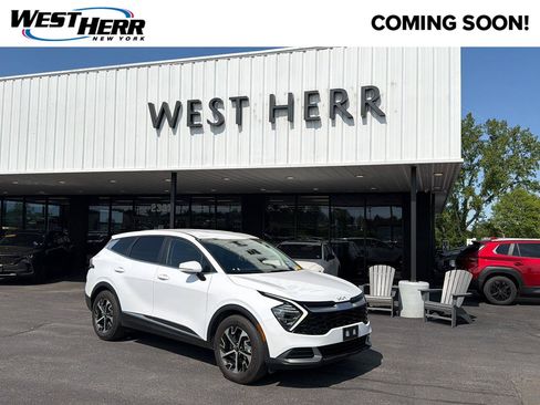 Used 2024 Kia Sportage EX FWD image 1