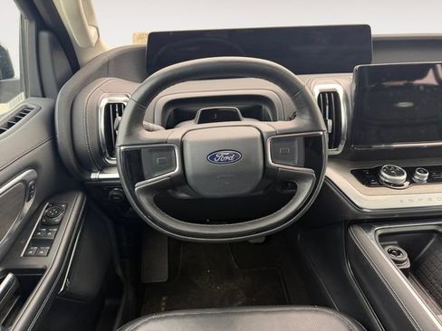 Certified 2025 Ford Expedition Max Platinum AWD/4WD image 12