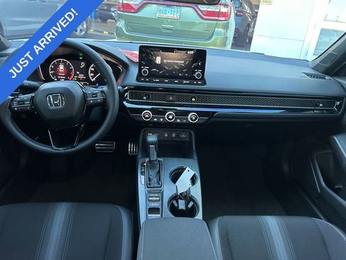 Used 2026 Honda Civic Sport image 5
