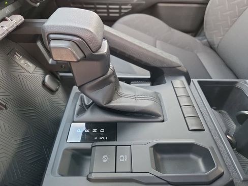 Used 2025 Toyota Tacoma SR RWD image 21