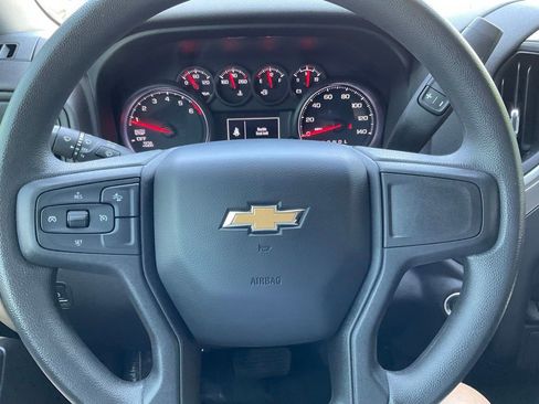 Used 2023 Chevrolet Silverado 1500 Custom AWD/4WD image 11