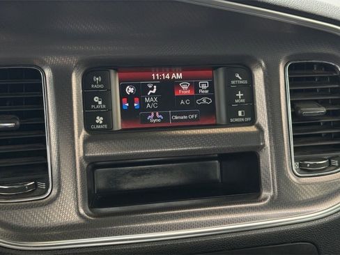 Used 2014 Dodge Charger SE image 18