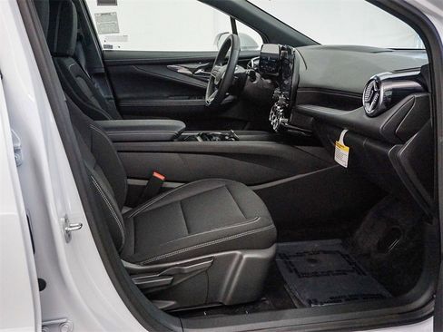 New 2026 Chevrolet Blazer EV LT w/ Midnight/Sport Edition image 14