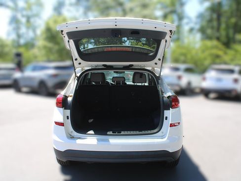 Used 2019 Hyundai Tucson Value FWD image 9