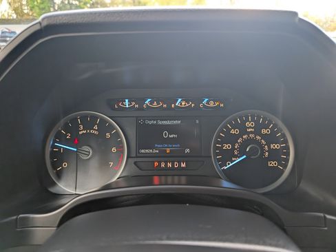 Used 2018 Ford F150 XLT w/ Equipment Group 302A Luxury image 20