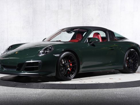 Used 2019 Porsche 911 Targa 4 GTS image 35