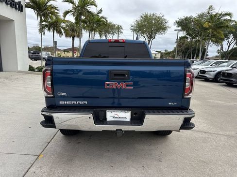 Used 2018 GMC Sierra 1500 SLT AWD/4WD image 2