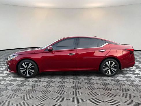 Used 2019 Nissan Altima 2.5 SV FWD image 4