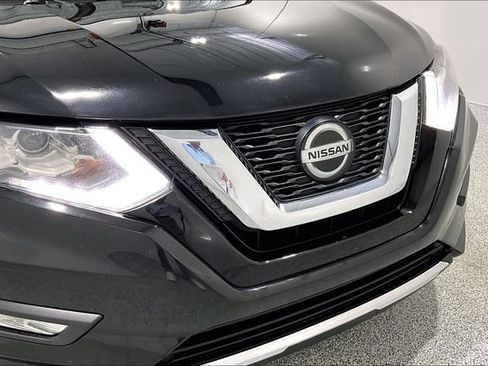 Used 2019 Nissan Rogue SL AWD/4WD image 39