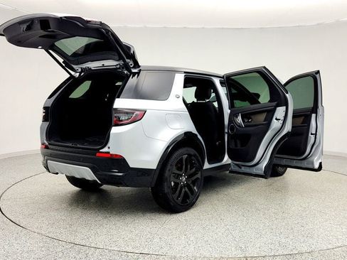 Used 2025 Land Rover Discovery Sport Dynamic SE AWD/4WD image 11