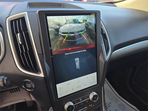 Used 2021 Ford Edge SEL w/ Convenience Package image 30