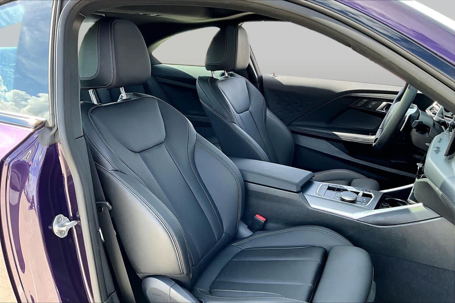 Used 2026 BMW 230i Coupe RWD image 7