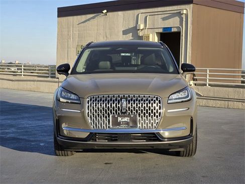 New 2025 Lincoln Corsair FWD w/ Equipment Group 101A image 2