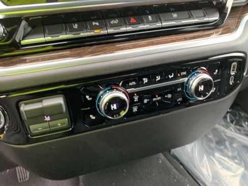 New 2026 GMC Sierra 2500 SLE w/ SLE Value Package; image 24