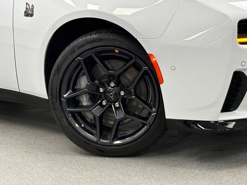 New 2026 Dodge Charger Scat Pack w/ Blacktop Package AWD/4WD image 4