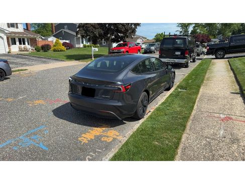 Used 2025 Tesla Model 3 Long Range AWD/4WD image 3