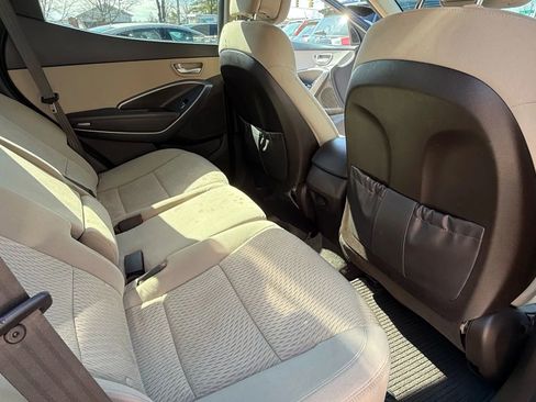 Used 2014 Hyundai Santa Fe Sport image 10
