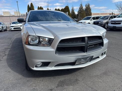 Used 2011 Dodge Charger Police w/ Convenience Group I image 6
