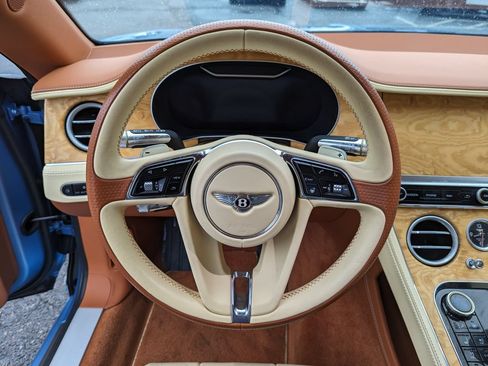 Used 2020 Bentley Continental GT AWD/4WD image 24