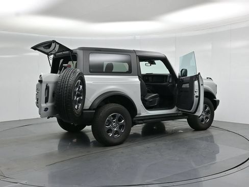 Used 2023 Ford Bronco Big Bend AWD/4WD image 5