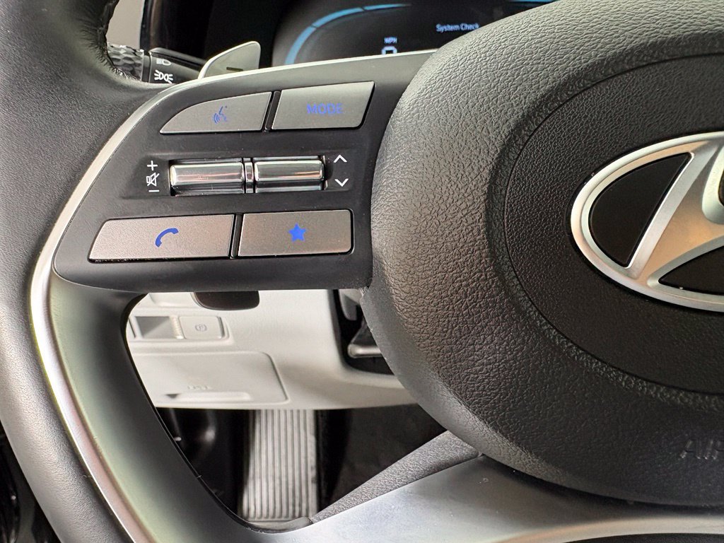 Used 2025 Hyundai Palisade SEL FWD image 25
