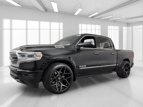 Used 2019 RAM 1500 Limited AWD/4WD image 2