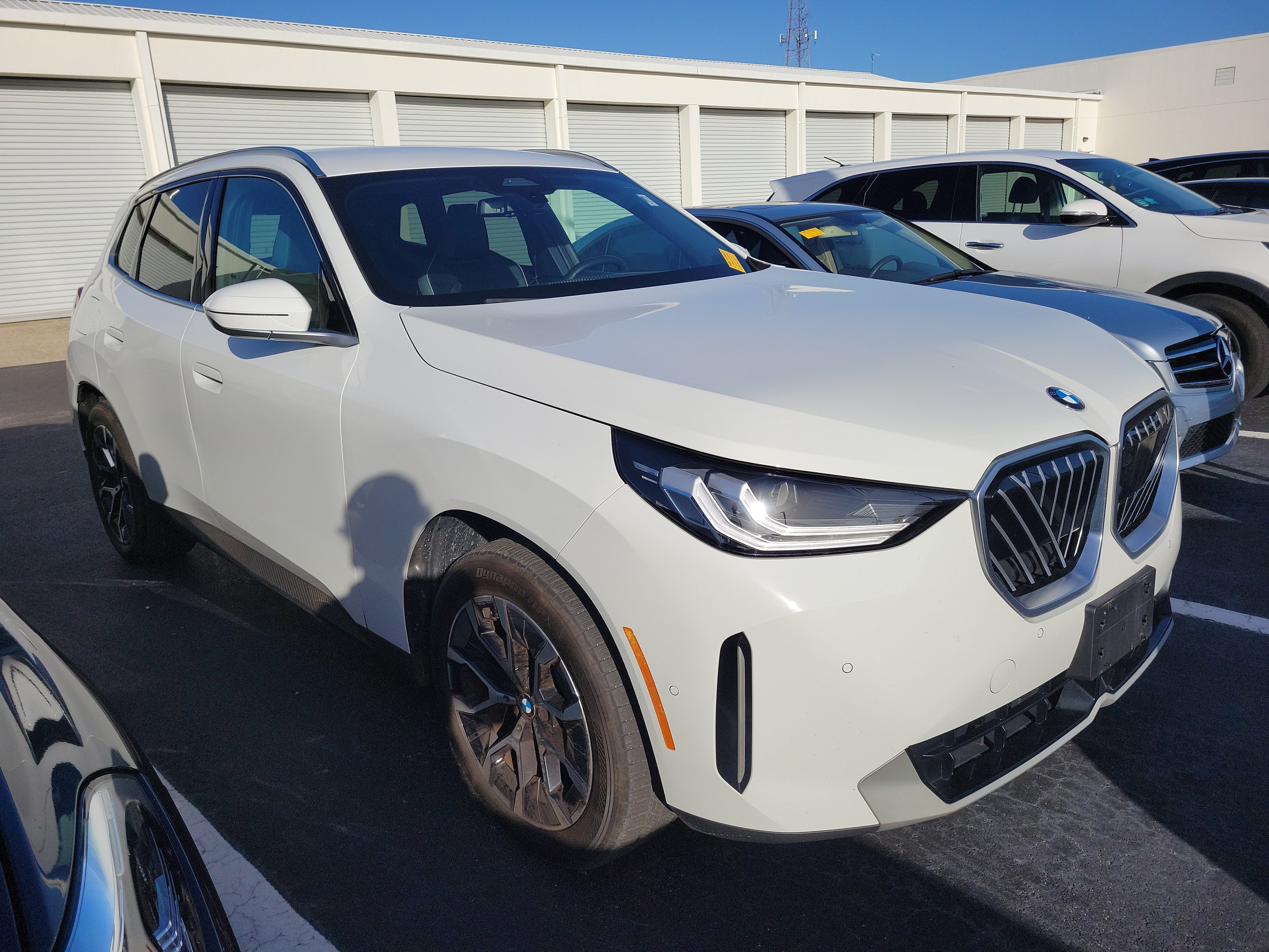 Used 2025 BMW X3 xDrive30i AWD/4WD image 2
