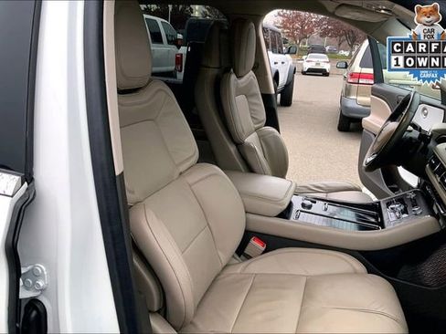 Used 2023 Lincoln Aviator Grand Touring w/ Equipment Group 301A image 7