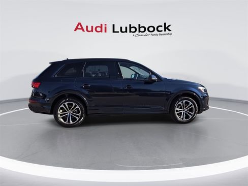 Used 2025 Audi Q7 2.0T Premium w/ Convenience Plus Package image 8