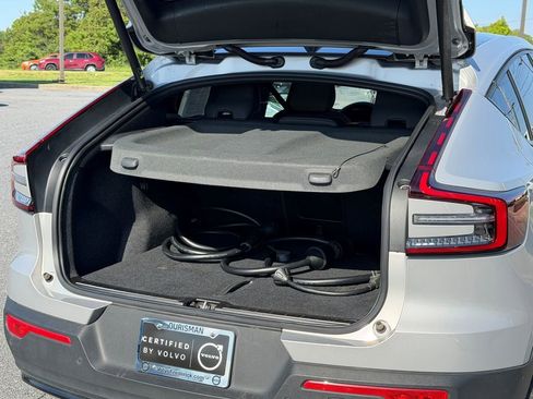 Certified 2023 Volvo C40 P8 Recharge Ultimate AWD/4WD image 17