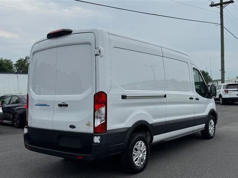 Used 2023 Ford E-Transit Medium Roof RWD image 7