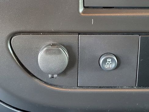 Used 2024 GMC Savana 2500 w/ Driver Convenience Package RWD image 14